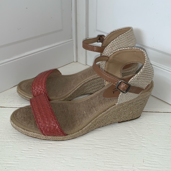 Lucky brand wedges - Picture 2 of 4